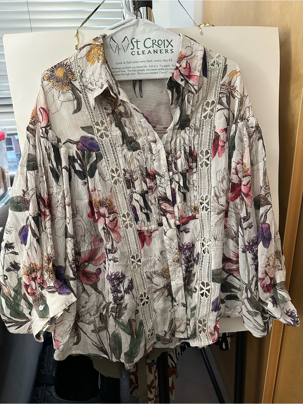 Anthropologie Batwing Floral Peasant Blouse